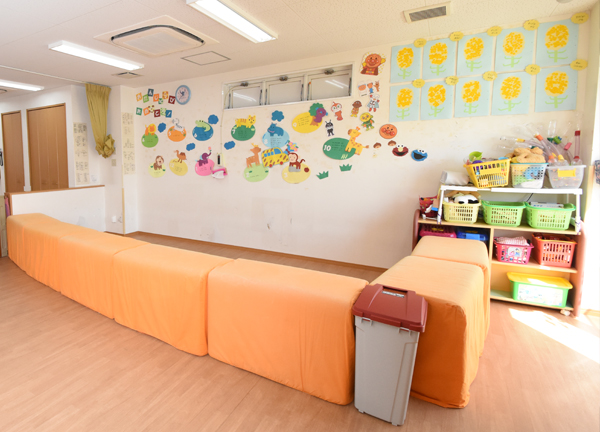 【CareNavi】（ケアナビ） | 医療・歯科・介護・保育の求人‎