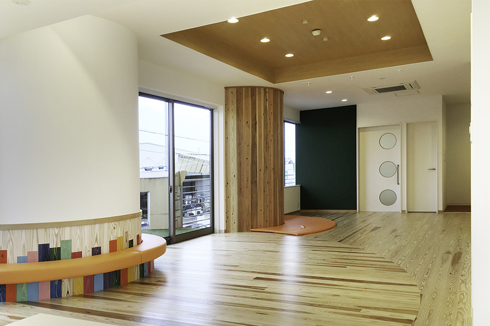 【CareNavi】（ケアナビ） | 医療・歯科・介護・保育の求人‎