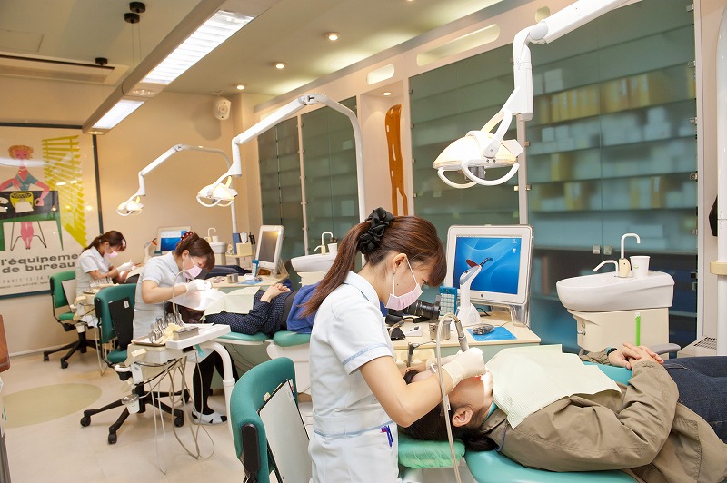 【CareNavi】（ケアナビ） | 医療・歯科・介護・保育の求人‎