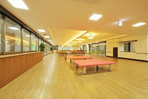 【CareNavi】（ケアナビ） | 医療・歯科・介護・保育の求人‎