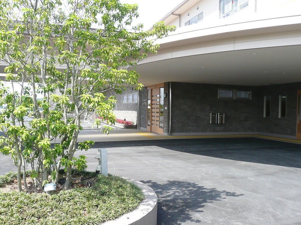 【CareNavi】（ケアナビ） | 医療・歯科・介護・保育の求人‎