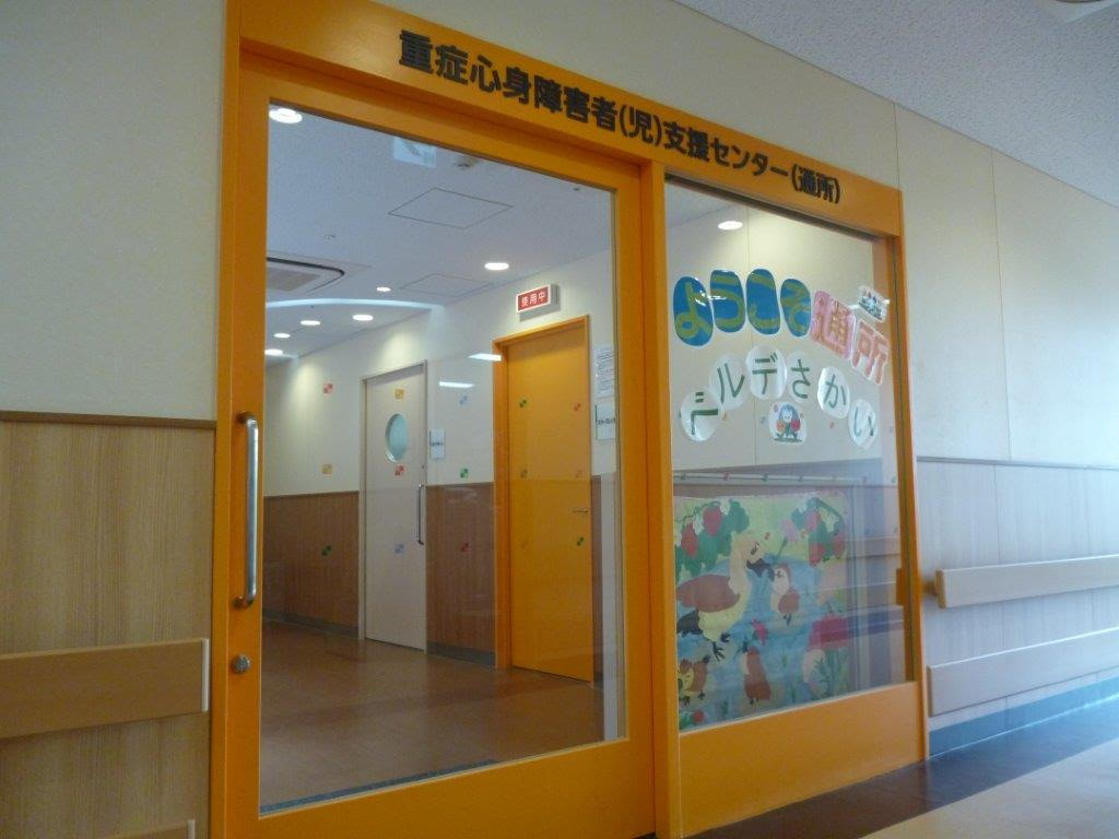 【CareNavi】（ケアナビ） | 医療・歯科・介護・保育の求人‎