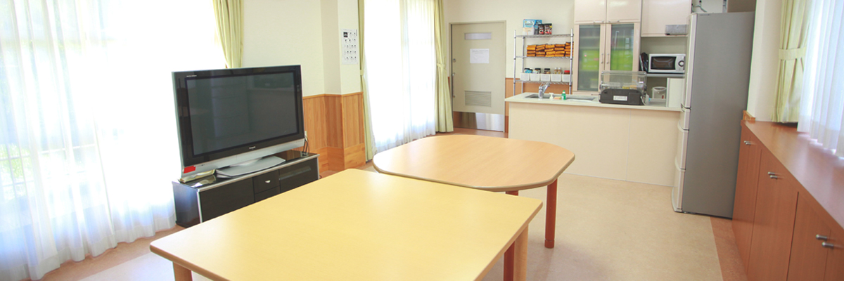 【CareNavi】（ケアナビ） | 医療・歯科・介護・保育の求人‎