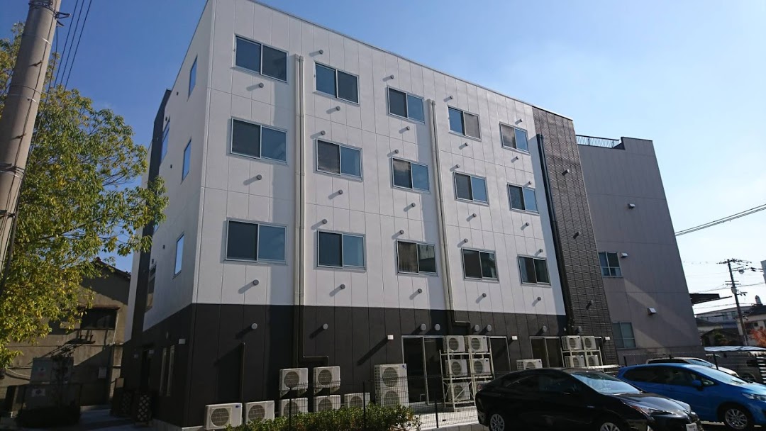 【CareNavi】（ケアナビ） | 医療・歯科・介護・保育の求人‎