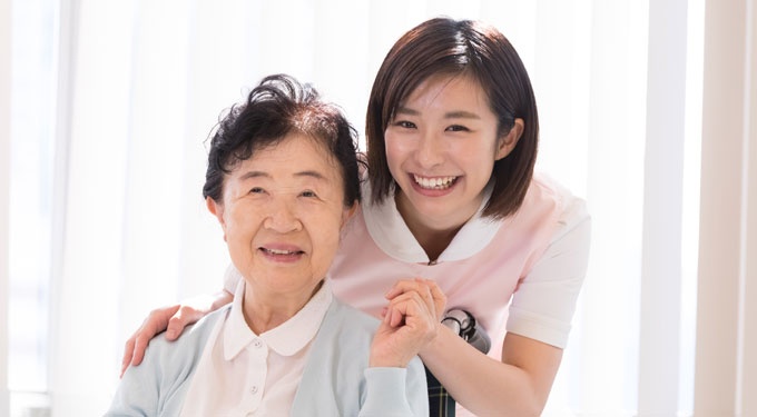 【CareNavi】（ケアナビ） | 医療・歯科・介護・保育の求人‎