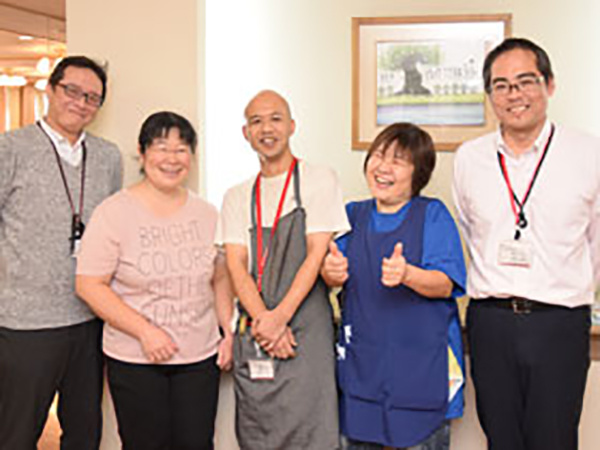 【CareNavi】（ケアナビ） | 医療・歯科・介護・保育の求人‎