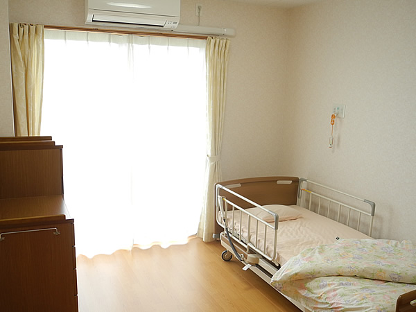 【CareNavi】（ケアナビ） | 医療・歯科・介護・保育の求人‎